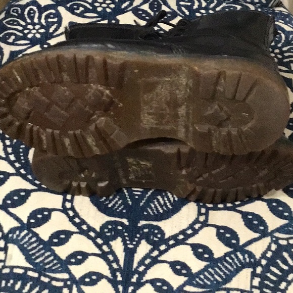 Dr Martens Leather Boot England - Picture 4 of 11